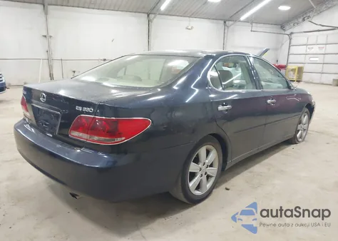 2005 Lexus Es 330 z USA, uszkodzony, nr VIN JTHBA30G355138287